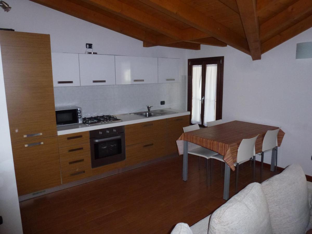 Appartement Casa Marck à Maccagno Extérieur photo